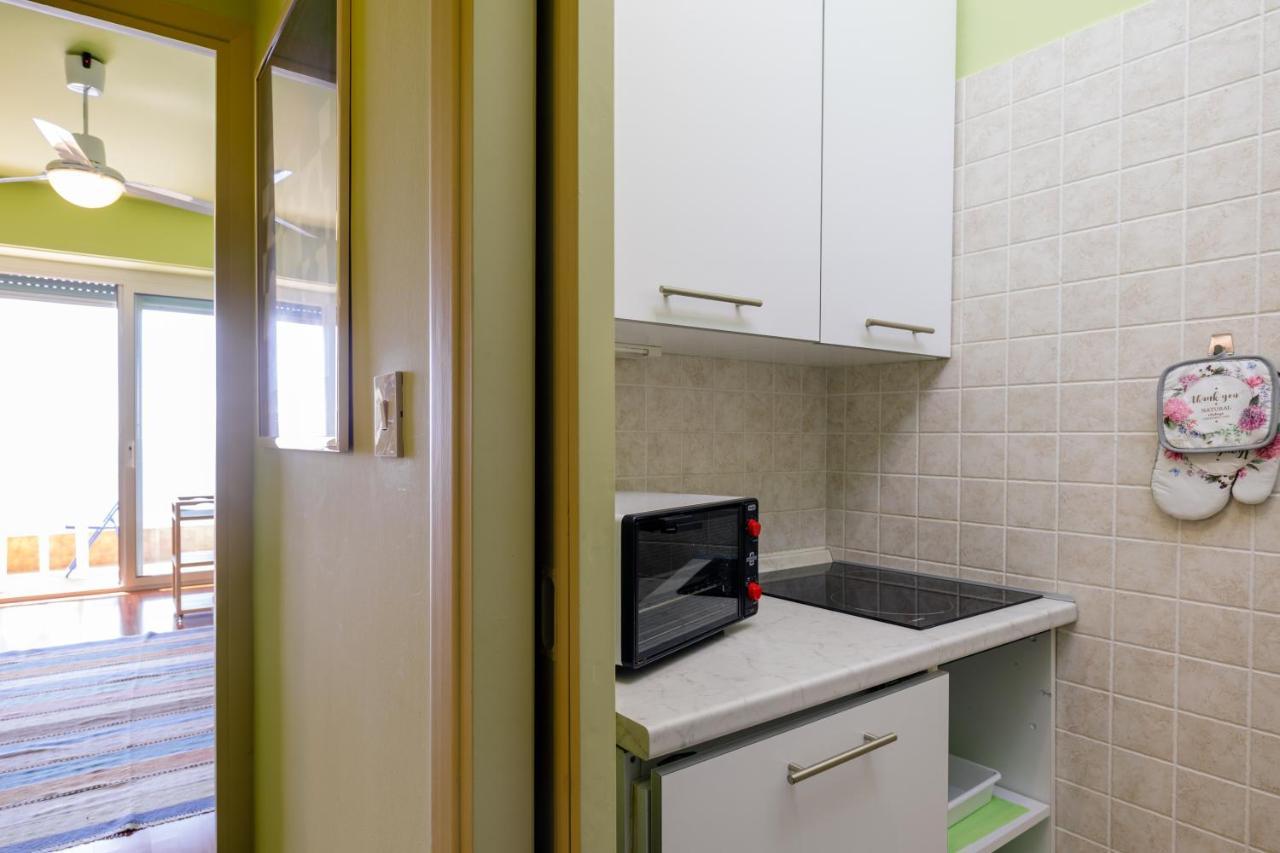 163 - Sunshine Suite 4 Fronte Vista Mare, 100M Spiaggia San Remo Buitenkant foto