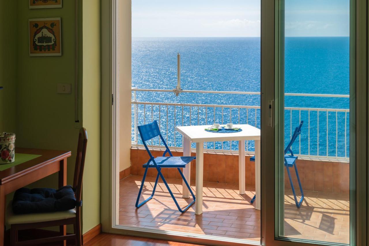 163 - Sunshine Suite 4 Fronte Vista Mare, 100M Spiaggia San Remo Buitenkant foto