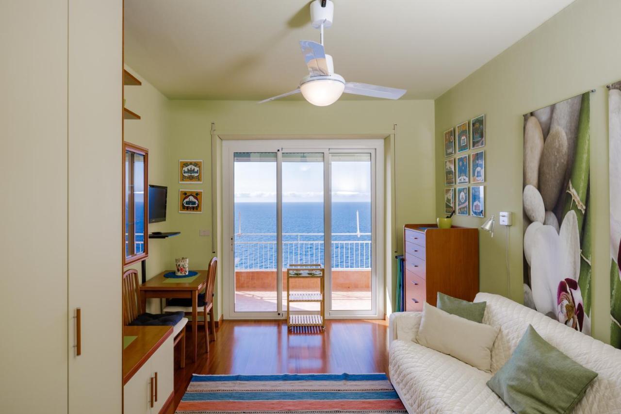 163 - Sunshine Suite 4 Fronte Vista Mare, 100M Spiaggia San Remo Buitenkant foto